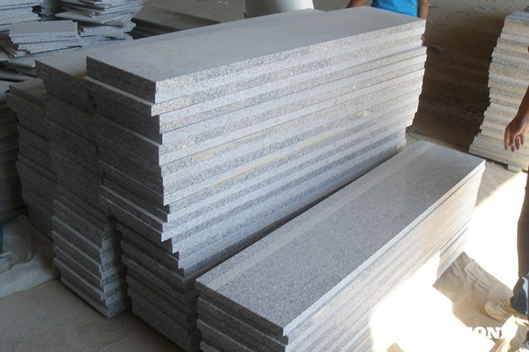 Steps Light Grey Granite G603 Surface and front edge polished with sandblast antislip